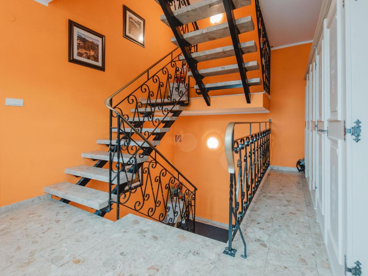 Apartment Rudis Appartements-2 By Interhome บาดกัสไตน์ ภายนอก รูปภาพ